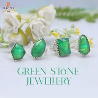  Find Ethical Elegance with Our Stunning Green Jewelry Collection